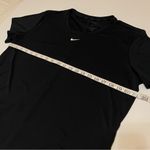Nike  front swoosh logo Tshirt, Dry-Fit, black, size L Photo 5