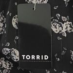 Torrid  Square Neck Tulip Sleeve Black and White Ditzy Floral Print Photo 12