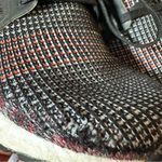 Adidas UltraBoost 19 Size 4 Black multicolor Photo 2