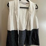 Talbots T by Black and Cream Sleeveless Vest color block pockets large Photo 0