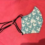 Disney ’s Mickey Mouse Castle Snowflake Mask Photo 4