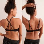 Aerie  • Real Happy Wireless Lightly Lined Bra black 32D t shirt everyday Photo 5