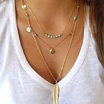 Boutique gold leaf necklace Photo 0