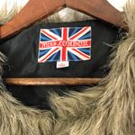 Miss London  Photo 4