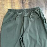 Lululemon Evergreen Final Play Crop *23" Size 6 Photo 6