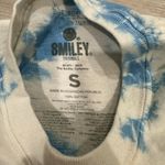 Smiley face cropped cotton tee with blue and white tie dye design Size Small Photo 2