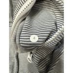 Lululemon Define Jacket – Tonka Stripe Heathered Slate White (Size 4) Photo 4