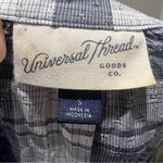 Universal Threads Universal thread blue plaid short sleeve button up blouse Photo 4