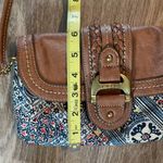 CHAPS Cute Crossbody Purse Photo 12