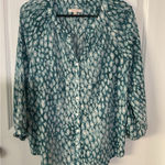 Skies Are Blue  Teal White Leopard Print Button Up Long Sleeve‎ Blouse Women's M Photo 0