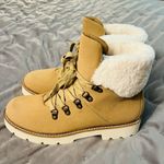 Red Dress Boutique Red Dress Kennedy In Step Lace Up Boots Faux Sherpa Faux Leather Khaki 7.5 Photo 6