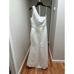 Elliatt  Thalia Gown in Ivory White Size Small Photo 6