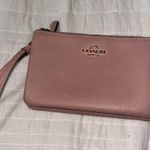 Coach Hand Wallet Photo 0