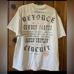 Beyonce tour t Photo 1