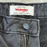 Wrangler NWT  Women's Vintage Shorts Mid-Rise 2/26 Black Wash Frayed Hem Beach 4" Photo 2