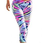 Lilly Pulitzer  Weekender Crop Leggings Luxletic Indigo Sea Dreamin Medium Photo 5