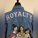 Disney NWOT Cakeworthy  Princess Group Portrait Embroidered Jean Jacket size m Photo 6