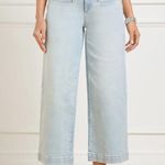 Talbots  light wash stretchy cropped wide leg ankle jeans, front pockets; size 6 Photo 7