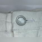 BLANKNYC NWT The‎ Fulton Boyfriend Distressed Denim Roll Up Short White Size 28 Photo 5