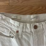 Universal Threads Women’s Vintage Straight Leg Pants Photo 1