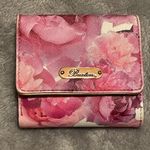 Buxton,‎ women’s floral and gold wallet. Pink Photo 1