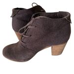 Toms  Womens 8.5 Brown Suede Lace Up Heeled Ankle Boots Size Stacked Heel Lunata Photo 3
