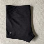 Lululemon  Short Photo 2