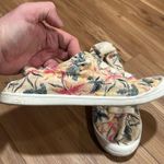 Roxy Floral Canvas Sneakers Size 9 1/2 Photo 1
