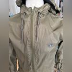 Volcom  Windbreaker Size M Photo 3