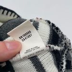 Old Time Hockey Heat Beanie Blackhawks Striped Photo 5