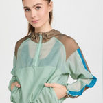 Outdoor Voices ๐๐ผโโ๏ธColor Block pullover coat, wind breaker size XS aqua olive Photo 0