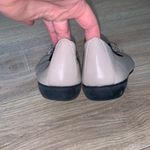 Studio Flex’s Studio Flexx Women's Leather Ballet Flats Leather Rosette Detail Size 8 Photo 3