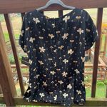 Liz Claiborne  100% Silk Black Floral Short Sleeve Blouse Size 16 Photo 4
