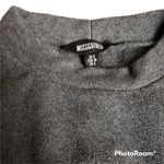 Missguided  Cropped‎ Grey Sweatshirt Women’s Size 4 Photo 2