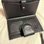 Coach Wallet Photo 1