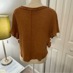 Love Riche Rust Flutter Sleeve Crop Top - Size Small Photo 3