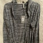 Bench 13BW.-  Aqueduct Cardigan Gray. Size St Photo 0
