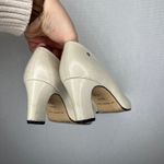 Etienne Aigner  Vintage Taylor Classic Cream Leather Pointed Block Heel Size 7.5 Photo 2