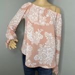 One Clothing Light Pink / Peach White Off or On Shoulder Floral Blouse Sz Large Photo 0