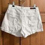 Abercrombie & Fitch Annie High Rise White Distressed Jean Shorts Size 27 Photo 1