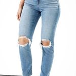 American Eagle π¦
Distressed MOM Jeans Photo 10