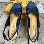 Bella Vita Women’s Kimora Wedge Espadrille Sandals Navy Thai Silk 10M NEW Photo 8