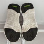 Kizik Athens Tie Shoes Sneakers Men 7.5 Women 9 Wide Gray Hands Photo 5