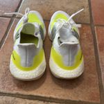Adidas Women's Ultraboost 21 Running Shoe size 6 Photo 3