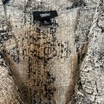 Mossimo Supply Co MOSSIMO Tank Top Women's L Gray Black Geometric Ruffle V-Neck Sleeveless Top Photo 2