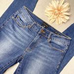 Tahari Classic Skinny Jeans Dark Blue Distressed Stretch 6 Photo 4