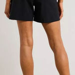 Sweaty Betty  London Explorer 5.5” Short Black 8 Photo 0