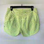 Lululemon Speedup HR 2.5” Size 8 Highlighter Yellow Photo 3