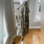 Duluth Trading Co Olive Green Purple Floral Nylon Button Down Fishing Shirt XS Photo 1