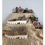 Minka Women Peach Pyramid Studs Lori Tan Leather Studded Sandals 9 Made In Italy Photo 0